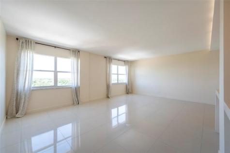 2555 NE 11th Street Fort Lauderdale FL 33304