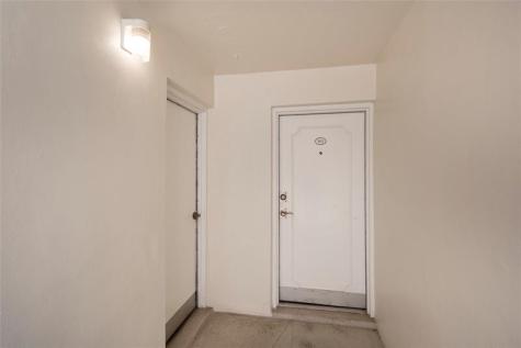 2555 NE 11th Street Fort Lauderdale FL 33304
