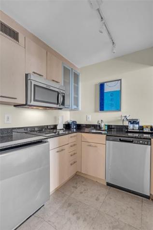 2670 E Sunrise Boulevard Fort Lauderdale FL 33304