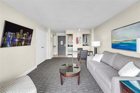 2670 E Sunrise Boulevard Fort Lauderdale FL 33304