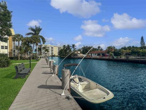 2970 NE 16th Avenue Oakland Park FL 33334