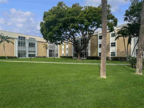 2970 NE 16th Avenue Oakland Park FL 33334