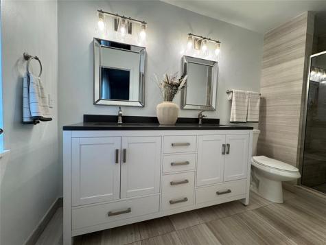9530 E Plum Harbor Way Tamarac FL 33321