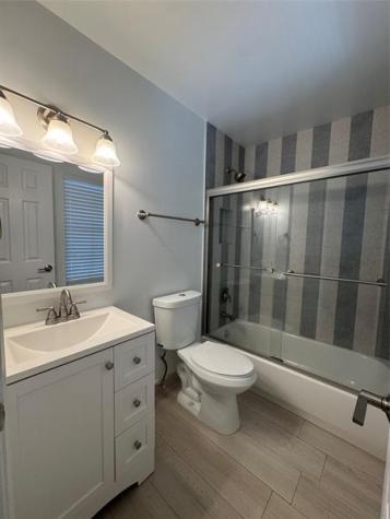 9530 E Plum Harbor Way Tamarac FL 33321