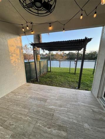 9530 E Plum Harbor Way Tamarac FL 33321