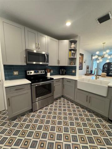 9530 E Plum Harbor Way Tamarac FL 33321