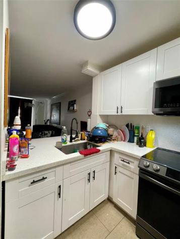 494 NW 165th Street Road Miami FL 33169