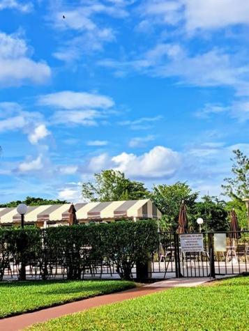 8841 Sunrise Lakes Boulevard Sunrise FL 33322