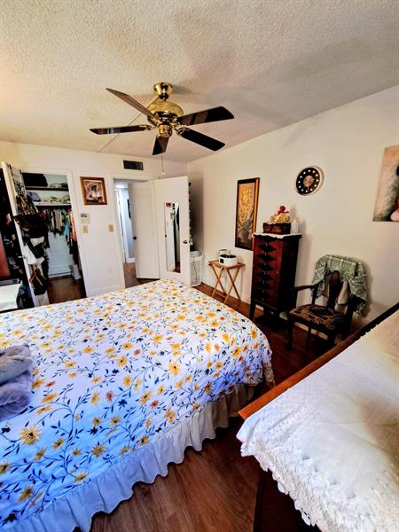 8841 Sunrise Lakes Boulevard Sunrise FL 33322