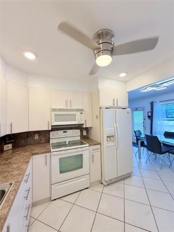 424 Richmond C Deerfield Beach FL 33442