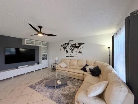 424 Richmond C Deerfield Beach FL 33442