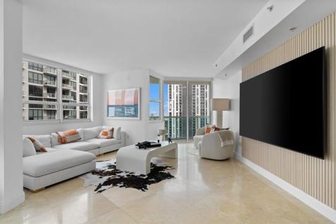 350 SE 2nd Street Fort Lauderdale FL 33301