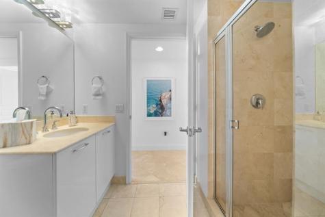 350 SE 2nd Street Fort Lauderdale FL 33301