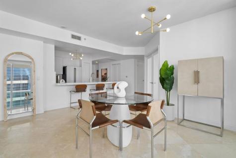 350 SE 2nd Street Fort Lauderdale FL 33301