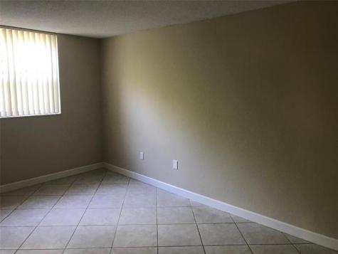 1805 Sans Souci Boulevard North Miami FL 33181