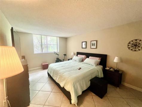 1805 Sans Souci Boulevard North Miami FL 33181