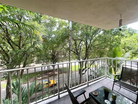 1805 Sans Souci Boulevard North Miami FL 33181