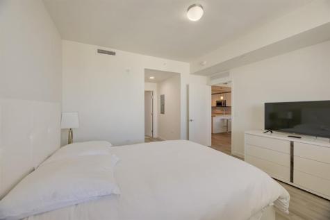 999 SW 1st Avenue Miami FL 33130