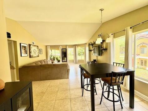 2371 NW 33rd Street Oakland Park FL 33309