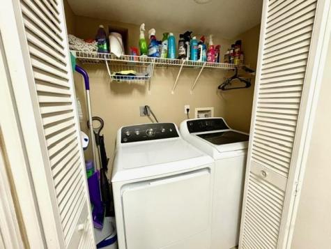 2371 NW 33rd Street Oakland Park FL 33309