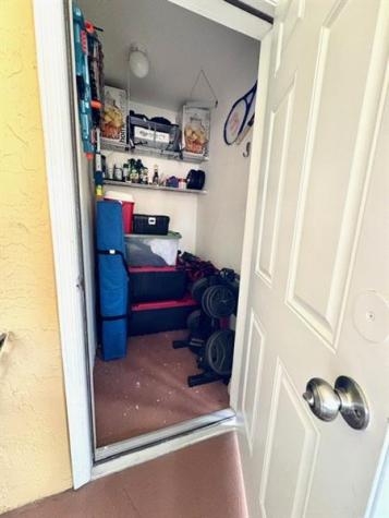 2371 NW 33rd Street Oakland Park FL 33309