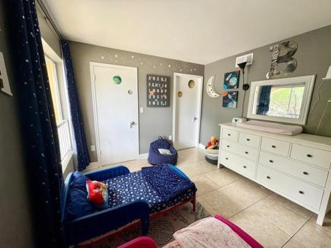 2371 NW 33rd Street Oakland Park FL 33309