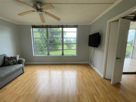 3051 S Palm Aire Drive Pompano Beach FL 33069