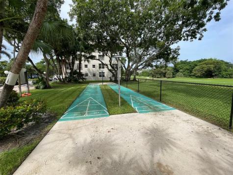 3051 S Palm Aire Drive Pompano Beach FL 33069