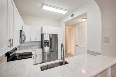 3600 Oaks Clubhouse Drive Pompano Beach FL 33069