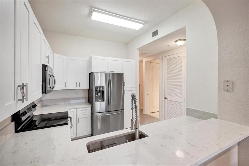 3600 Oaks Clubhouse Drive Pompano Beach FL 33069