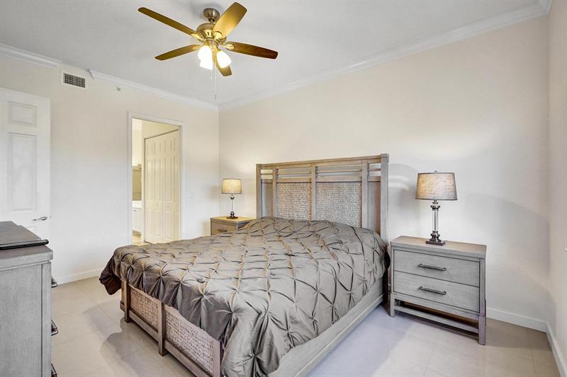 3600 Oaks Clubhouse Drive Pompano Beach FL 33069