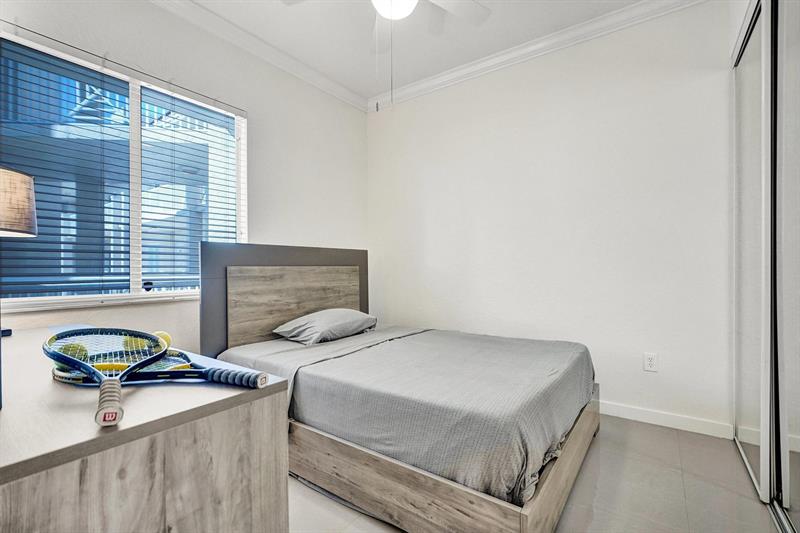 3600 Oaks Clubhouse Drive Pompano Beach FL 33069