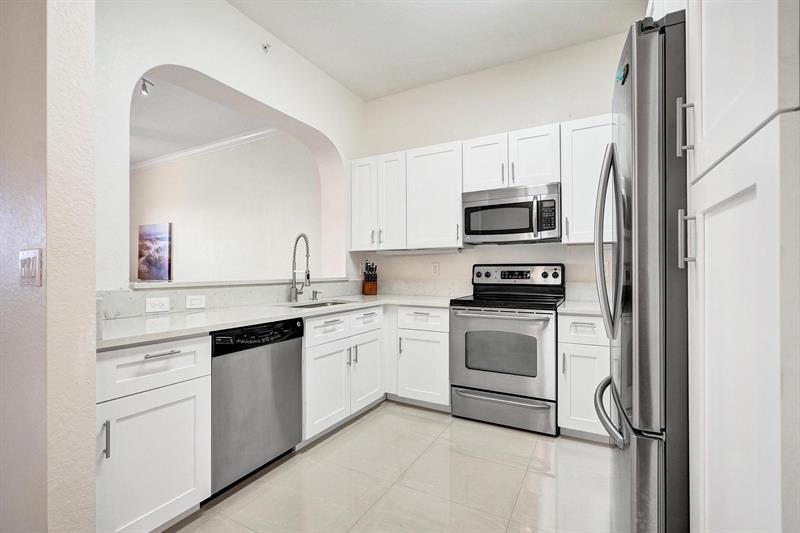 3600 Oaks Clubhouse Drive Pompano Beach FL 33069