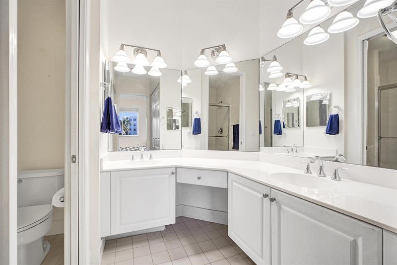 3600 Oaks Clubhouse Drive Pompano Beach FL 33069