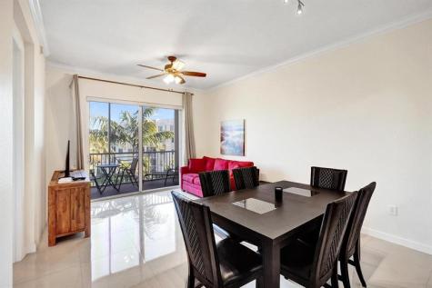 3600 Oaks Clubhouse Drive Pompano Beach FL 33069