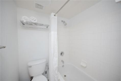 2841 NE 185th Street Miami FL 33180