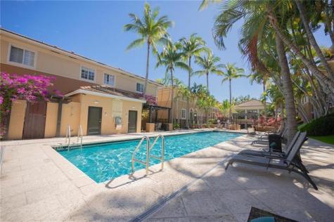 2841 NE 185th Street Miami FL 33180