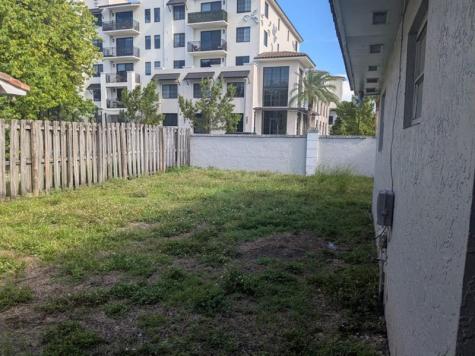 17367 SW 95th Avenue Palmetto Bay FL 33157