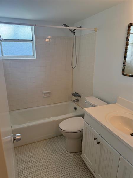 2141 NE 1st Court Boynton Beach FL 33435