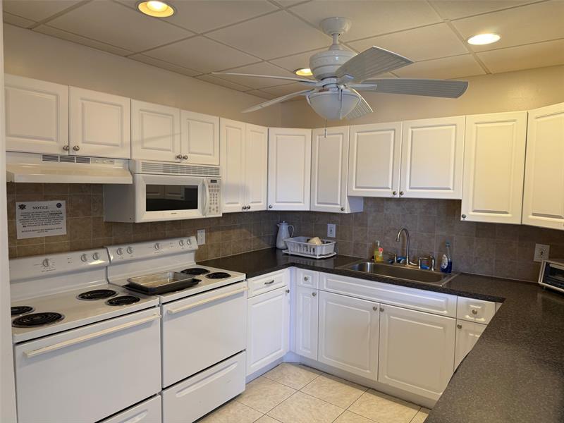 2141 NE 1st Court Boynton Beach FL 33435