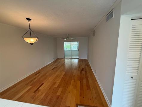 2141 NE 1st Court Boynton Beach FL 33435