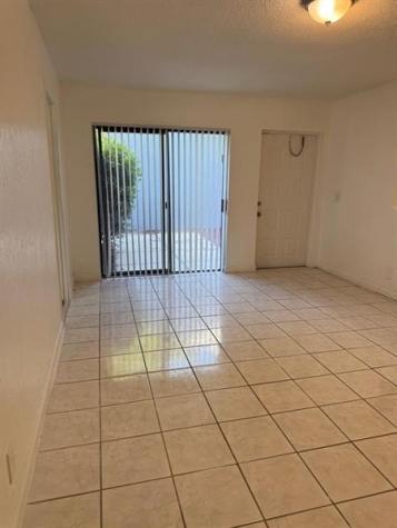 1 Crossing Circle Boynton Beach FL 33435