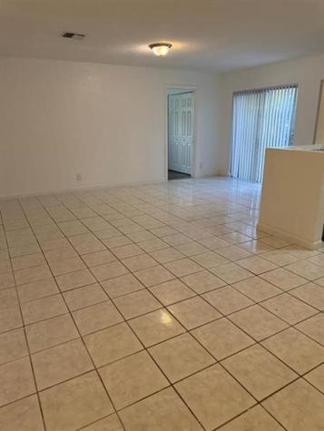 1 Crossing Circle Boynton Beach FL 33435