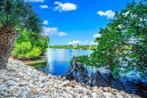 3581 S Ocean Boulevard South Palm Beach FL 33480