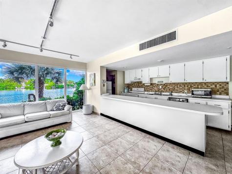 3581 S Ocean Boulevard South Palm Beach FL 33480