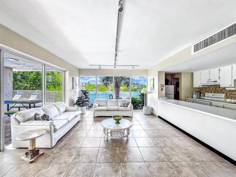 3581 S Ocean Boulevard South Palm Beach FL 33480