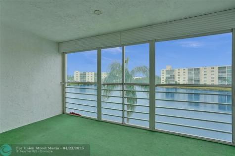 131 SE 3rd Avenue Dania Beach FL 33004