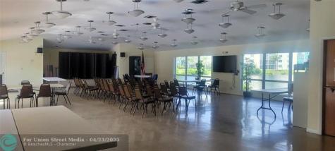 131 SE 3rd Avenue Dania Beach FL 33004