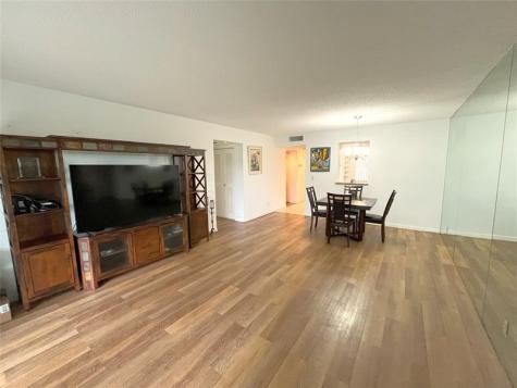 7267 Huntington Lane Delray Beach FL 33446