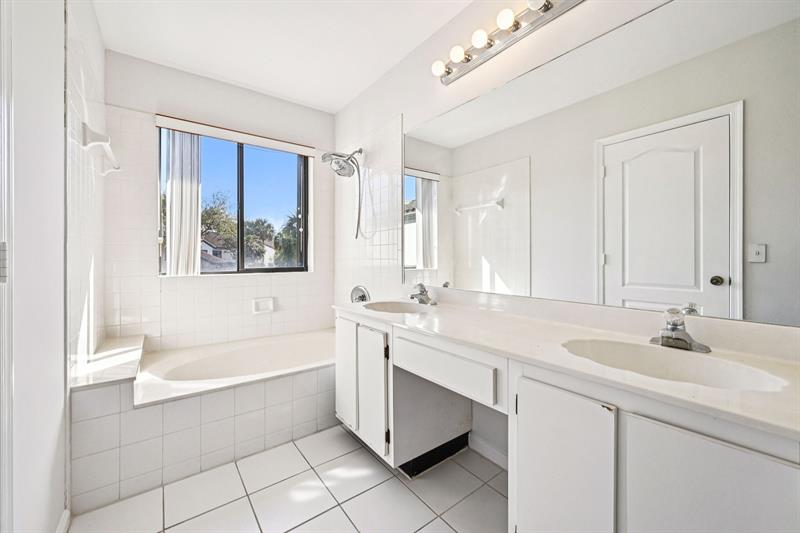 7525 NW 61st Terrace Parkland FL 33067